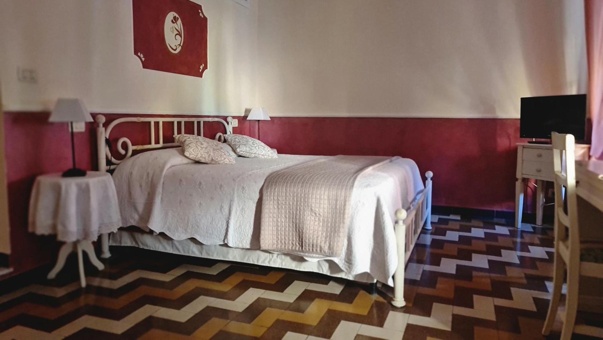Ca Del Vescovo Bed & Breakfast Imperia Exterior photo